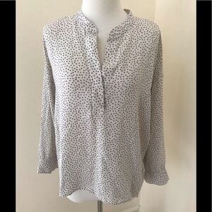 VINCE Size M beige combo long sleeve top